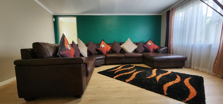 4 Bedroom Property for Sale in Swellendam Western Cape